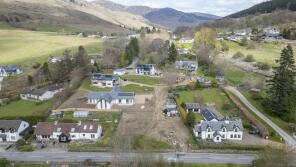 32, Tigh Na Loan, Aberfeldy PH15 2FE