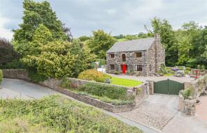 Eastwood House, Old Back Lane, Clitheroe BB7 9BS