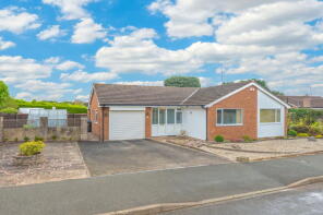 58, Brook End Drive, Henley-in-arden B95 5JD