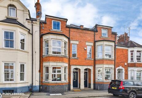 Holly Road, Northampton, NN1