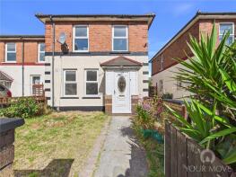17, Meadowdale Close, Middlesbrough TS2 1TJ