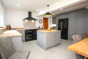 12, School Road, Beccles NR34 8NZ