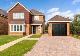 4, Tawny Place, Coldharbour Road, Upper Dicker BN27 3PZ