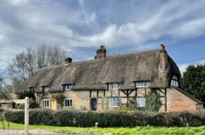 Willow And Marshgate, The Marsh, Fordingbridge SP6 2EJ