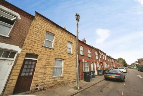 Cowper Street, Luton