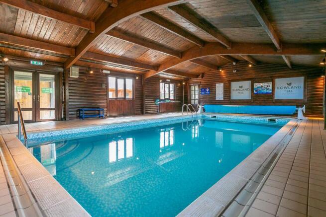 Indoor swimming pool at Bowland Fell Holiday Park