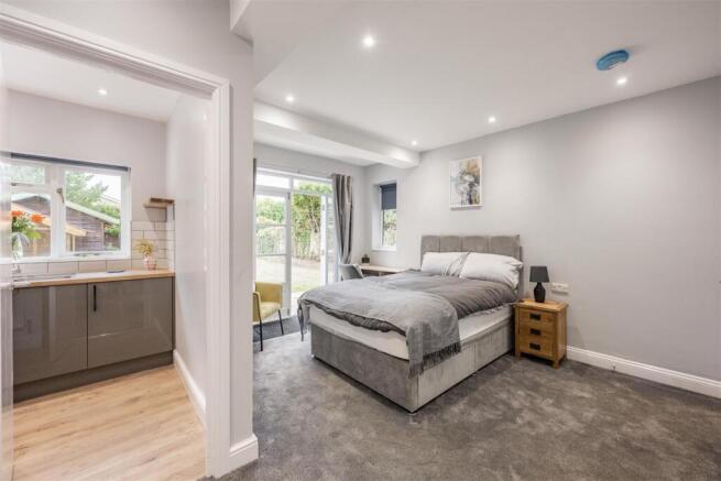 256 Bluebell Road, Norwich [finished]-16.jpg