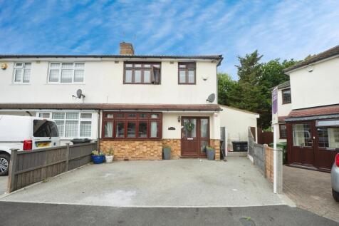 Little Aston Road, Romford, London, RM3