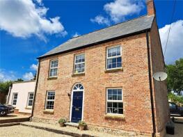 Pound House, Hare Lane, Broadway, Ilminster TA19 9LN