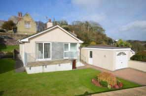 33, Castle Meadows, St. Agnes TR5 0UB