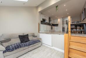 8, Elderberry View, Castleford WF10 5UH