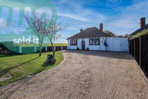 1, Cuddington Road, Aylesbury HP18 0AB