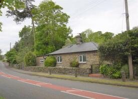 Tyndwr, A497 From Pentrefelin To Porthmadog Road Criccieth, Criccieth LL52 0PT