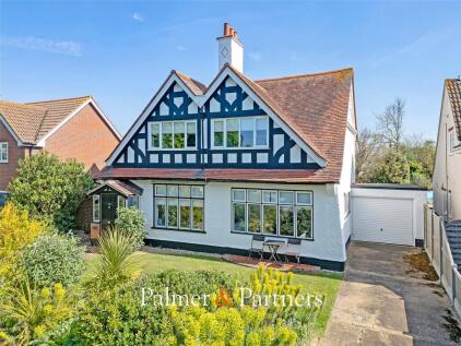 Winchester Road, Frinton-on-Sea, Essex, CO13
