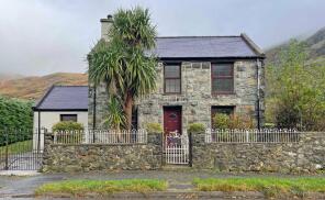 Bron Eryri, Nant Peris LL55 4UE