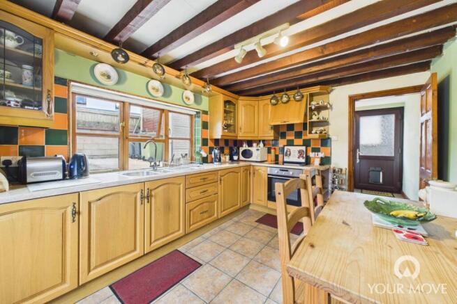 Kitchen/Dining Room