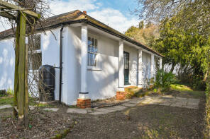 Lodge, Iden Park, Church Lane, Iden TN31 7XD