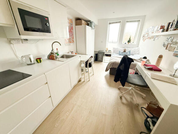 Photo 3