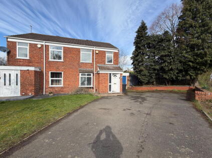 Aldeford Drive, Withymoor Village, Brierley Hill, DY5 3JF