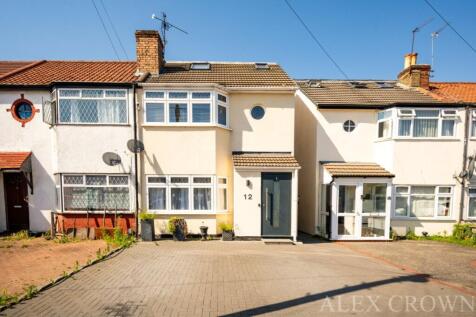 Wheatfields, Enfield