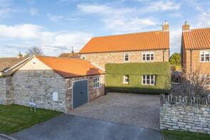 Tournaig, Oak Farm Court, Moor Lane, Broughton, Malton YO17 6QF