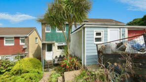 165, Beverston Way, Plymouth PL6 7EG