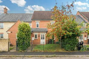 2, Baytree Square North, Stroud GL5 3AE