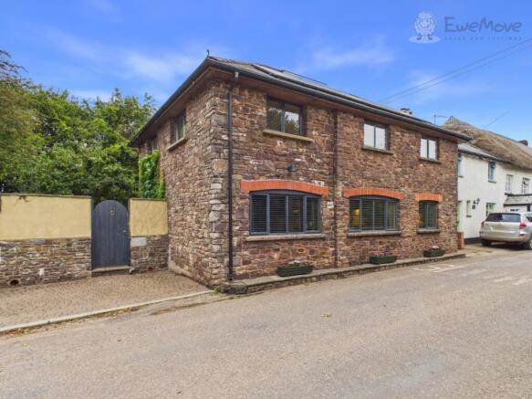 EWEMOVE TIVERTON - OLD FORGE PUDDINGTON