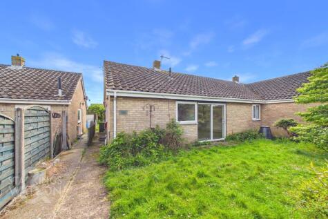111 Sheffield Road, Wymondham, Norfolk NR18 0HS
