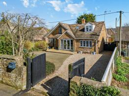 Pippin Lea, Horton Lane, Banbury OX15 4RG