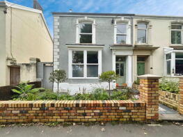 15, Woodlands, Gowerton, Swansea SA4 3DP