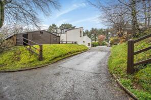 Hlidskjalf, C3165 Junction Snipes Bay To Treffgarne, Treffgarne, Haverfordwest SA62 5PH