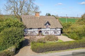 Oak House, Norwich Road, Stowmarket IP14 5LB