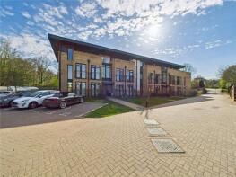 Flat 10, Itchel Court, Rye Common Lane, Crondall, Farnham GU10 5EQ