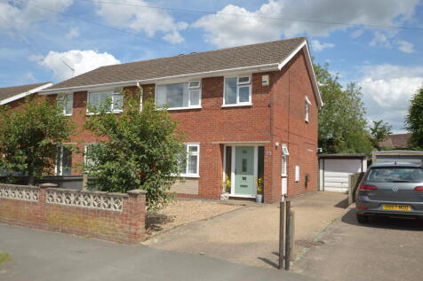 15, Chestnut Drive, Louth LN11 7AX