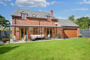 Laurel House, C2219 Pendock, Gloucester GL19 3PG