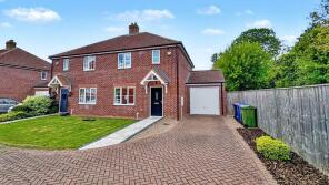 15, Hutton Way, Faldingworth, Market Rasen LN8 3FT