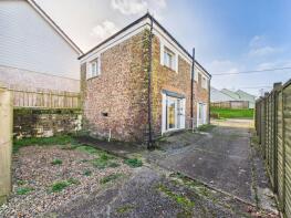 The Barn, Road From Chapel Cross Cottage To Little Gulliver Bridge, Holsworthy EX22 7BQ