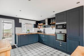 16, Hay Pool, Banbury OX17 1EE