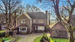 4, Saxons Acre, Brightwalton, Newbury RG20 7BD