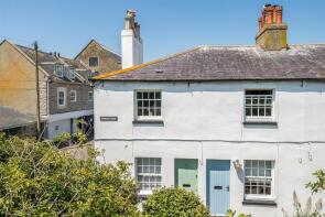 1, Swains Row, George Street, West Bay DT6 4EX