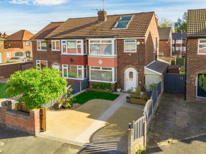 Chertsey Close, Gorton, Manchester, M18
