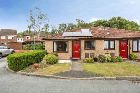 De Lisle Court, Loughborough, Leicestershire, LE11