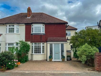 Berkeley Drive, West Molesey, KT8