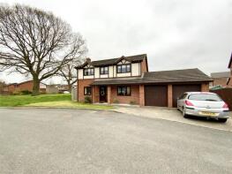 1, Meadowbrook Close, Cross Lanes, Wrexham LL13 0UX