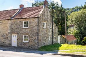 Hollyside Cottage, Main Street, Hutton Le Hole, York YO62 6UA