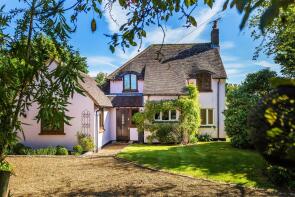 Four Winds, Sutton Place, Dorking RH5 6RL