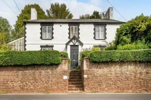 34, High Street, Halberton EX16 7AG