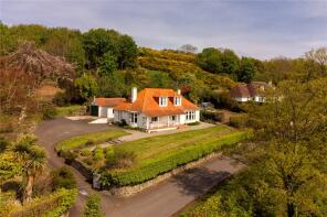 2, Mains Road, Ballantrae KA26 0NJ