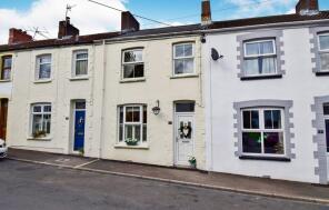 3, Garth Place, Caerphilly CF83 3DL